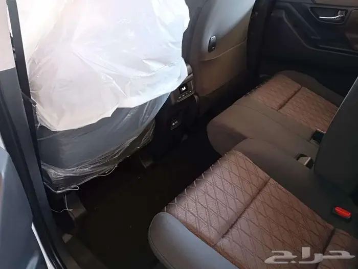 تويوتا انوفا 2026 GL بنزين 5