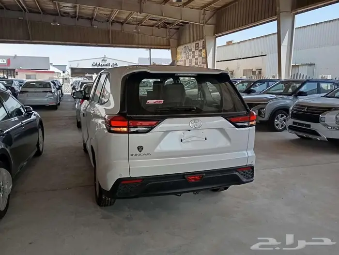 تويوتا انوفا 2026 GL بنزين 6