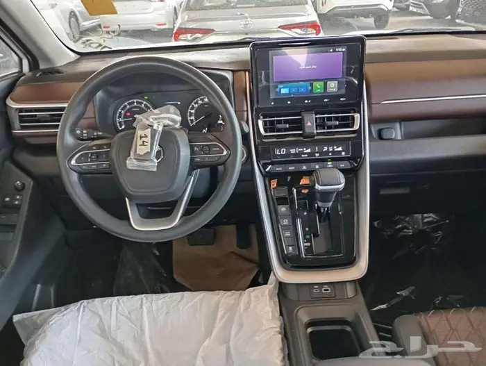 تويوتا انوفا 2026 GL بنزين 3