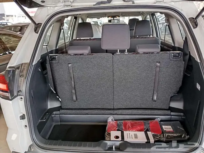 تويوتا انوفا 2026 GL بنزين 7