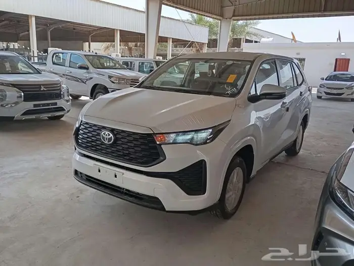 تويوتا انوفا 2026 GL بنزين 2