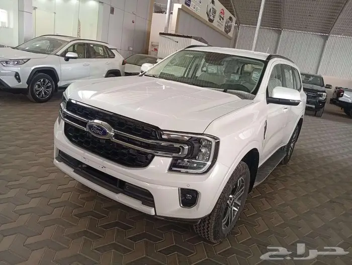 فورد ايفرست بنزين نص فل 2025 اقساط وكاش 1