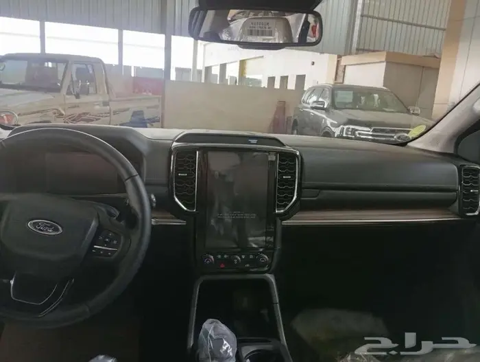 فورد ايفرست بنزين نص فل 2025 اقساط وكاش 9