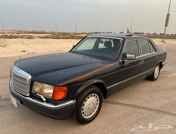 للبيع مرسدس حجم 560 62