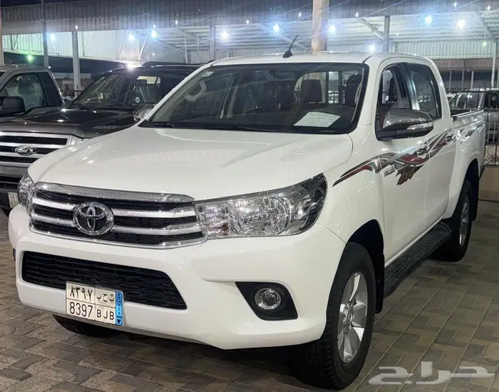 هايلوكس تويوتا 2016 دبل بنزين ماشيه 159 الف قير عادي 0