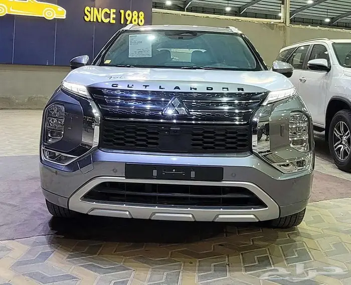 ميتسوبيشي اوتلاندر فل كامل ومتوفر ستاندر 2025 4
