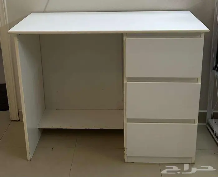 مكتبه للبيع 0