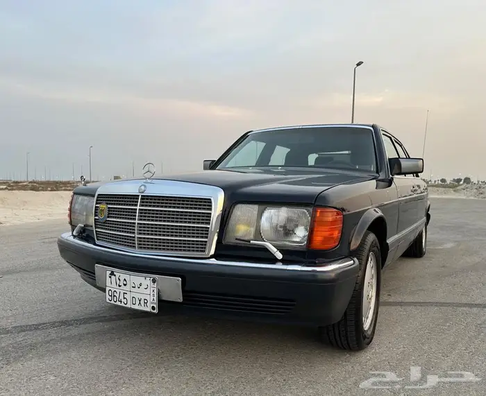 للبيع مرسدس حجم 560 3