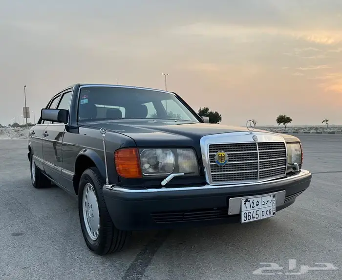 للبيع مرسدس حجم 560 1