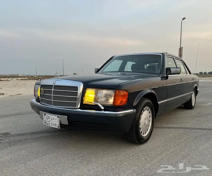 للبيع مرسدس حجم 560 2