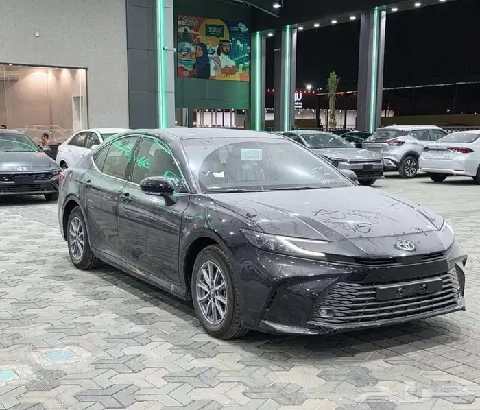 تويوتا كامري ستاندر موديل 2025 كاش و اقساط 1