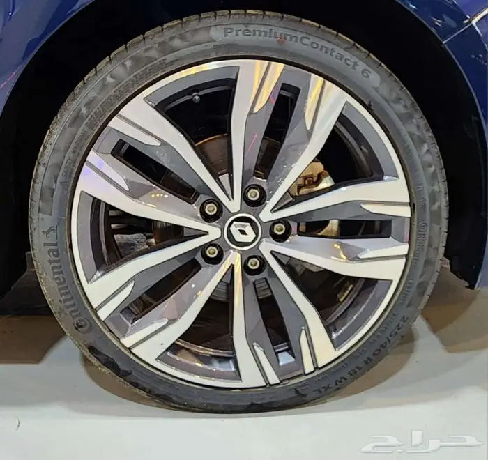 رينو ميجان نص فل فتحه سقف 2024 عروض حصري من شركة سفنز 12