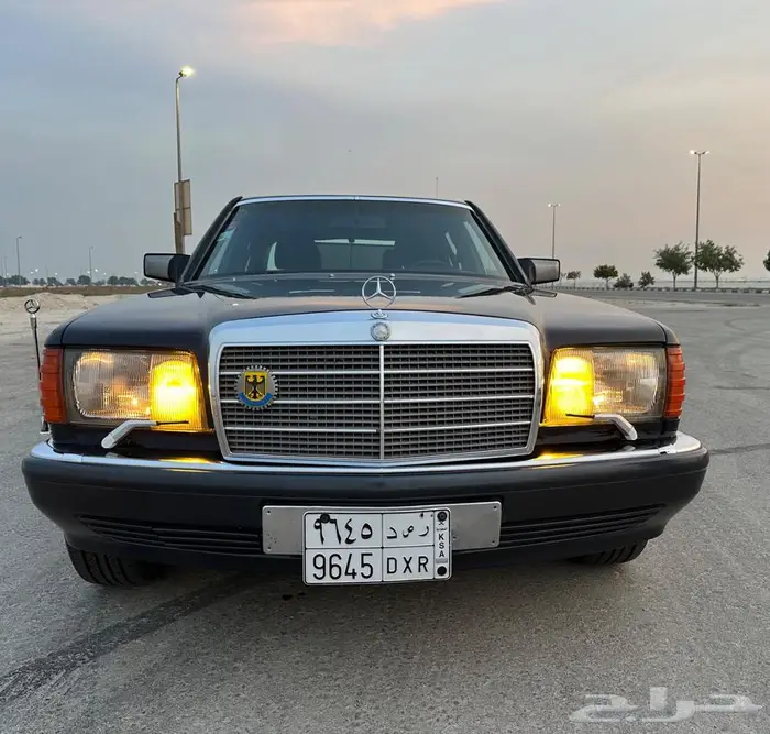 للبيع مرسدس حجم 560 21