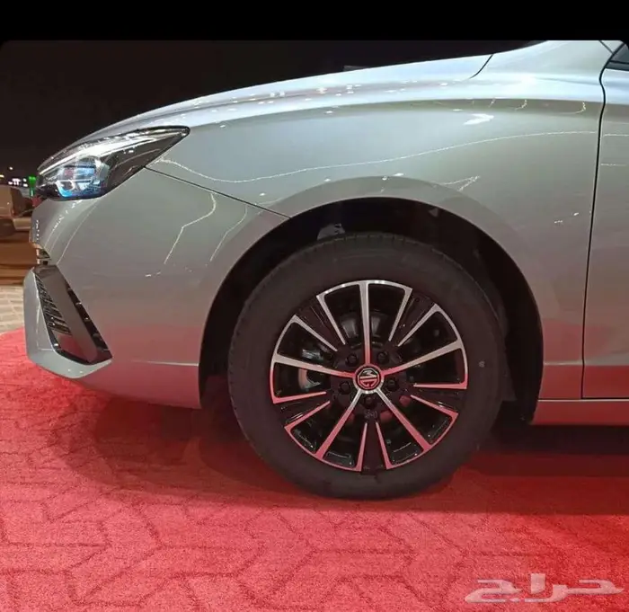 ام جي 5 استندر 2025 الشكل الجديد اقل سعر استلام فوري 8