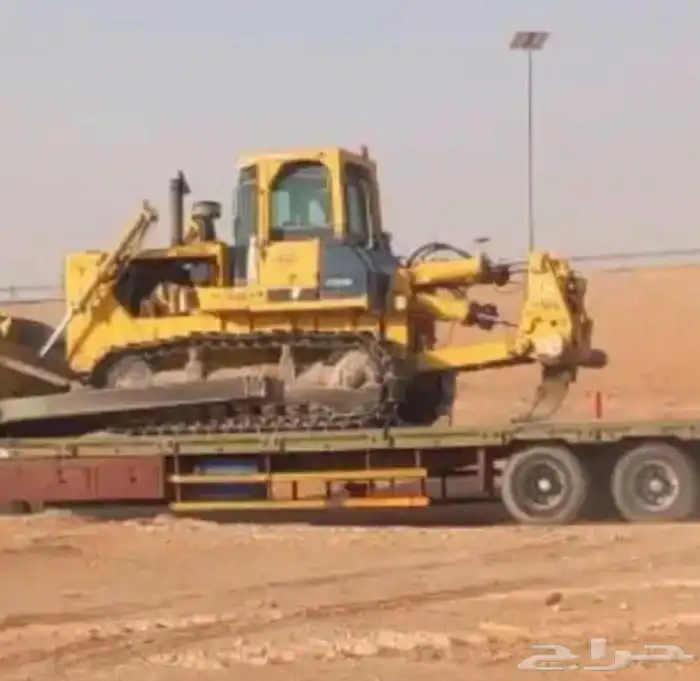 بلدوزر نظيف حديث للايجار 0