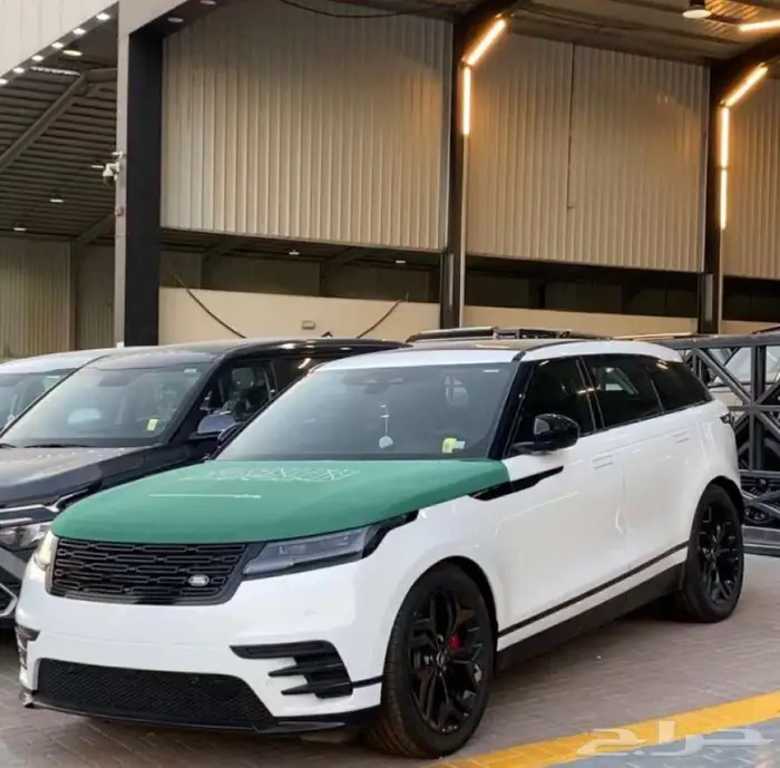 رنج روفر فيلار 2024 اصفار بلاك اديشن مواصفات خاصة 1