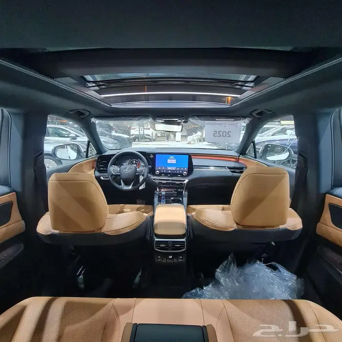 لكزس RX 350 BB بنزين 2025 أبيض السعر 271900 6