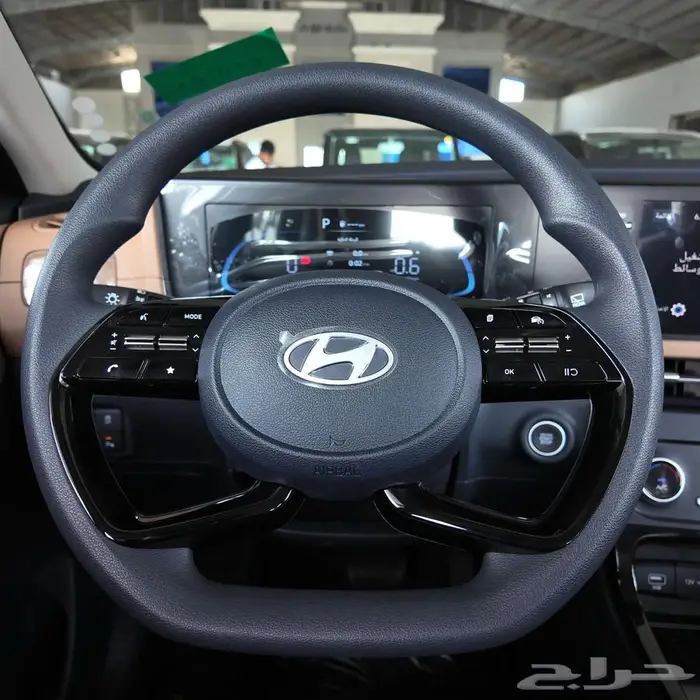 متوفر هونداي كريتا جراند سمارت 7 ركاب موديل 2025 14