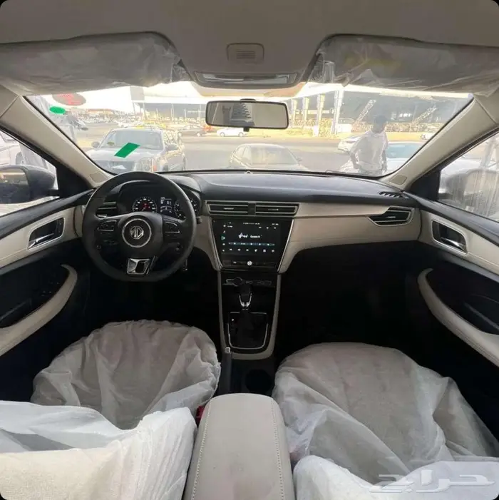 ام جي 5 ستاندر 2025. 8