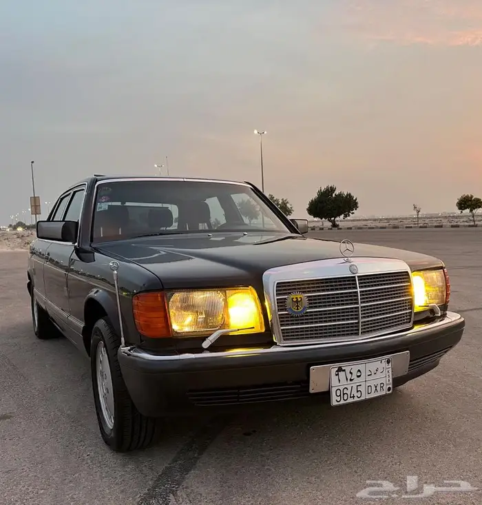 للبيع مرسدس حجم 560 7