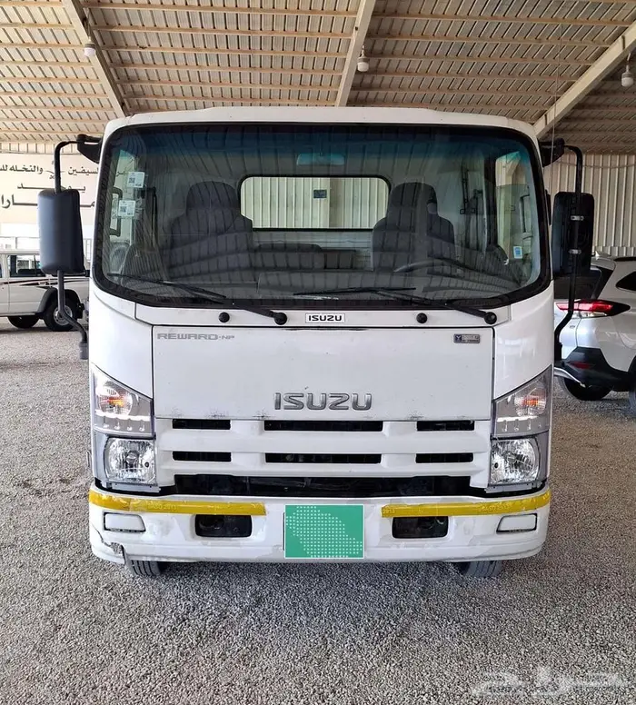 ايسوزو دينا شاص 5 متر تيربو قير عادي 2013 0