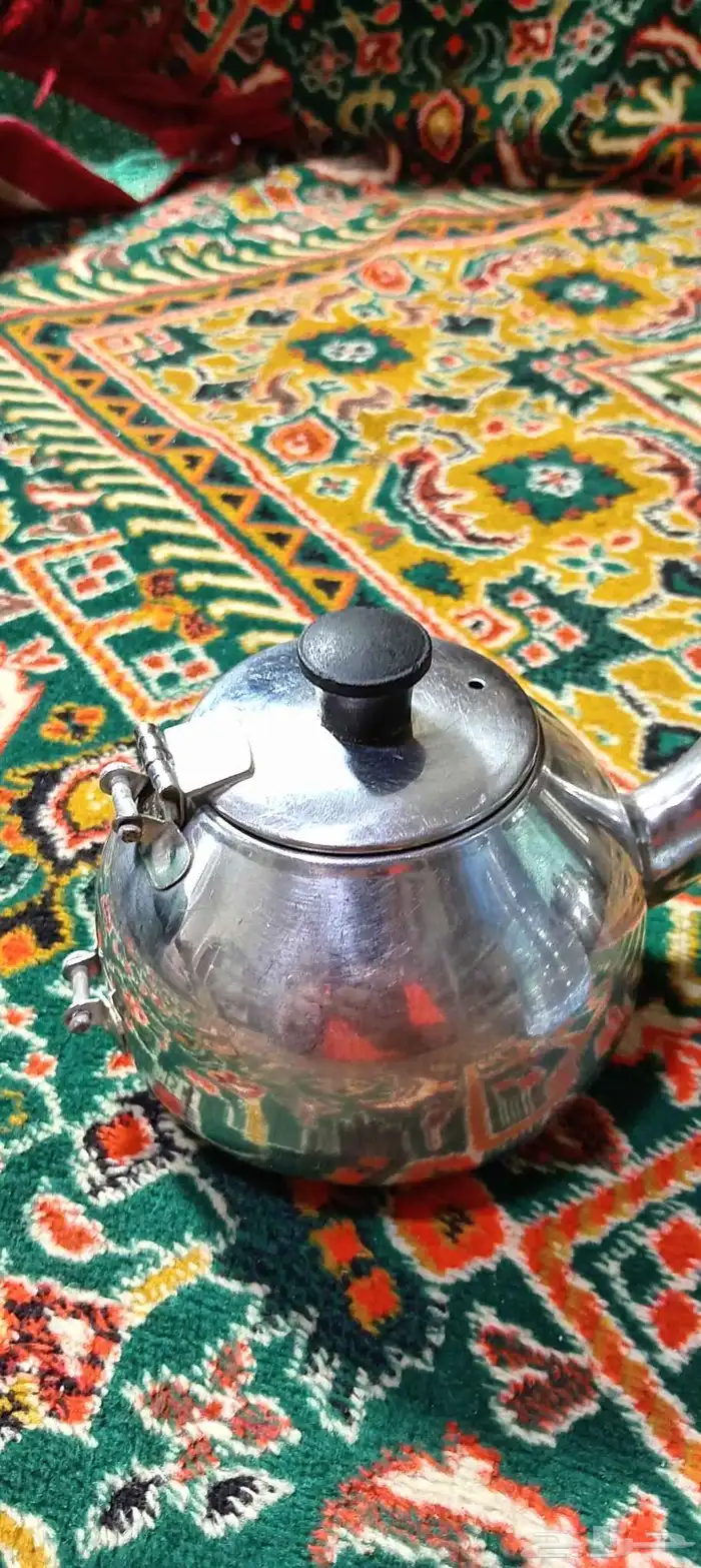 ابريق نخله ياباني وابريق حجم صغير كوري وسكريه ياباني وملقمه 19