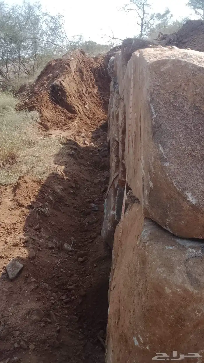 بنيان حجر وقص الارضي العيدابي هروب فيفا الاعرضه 1