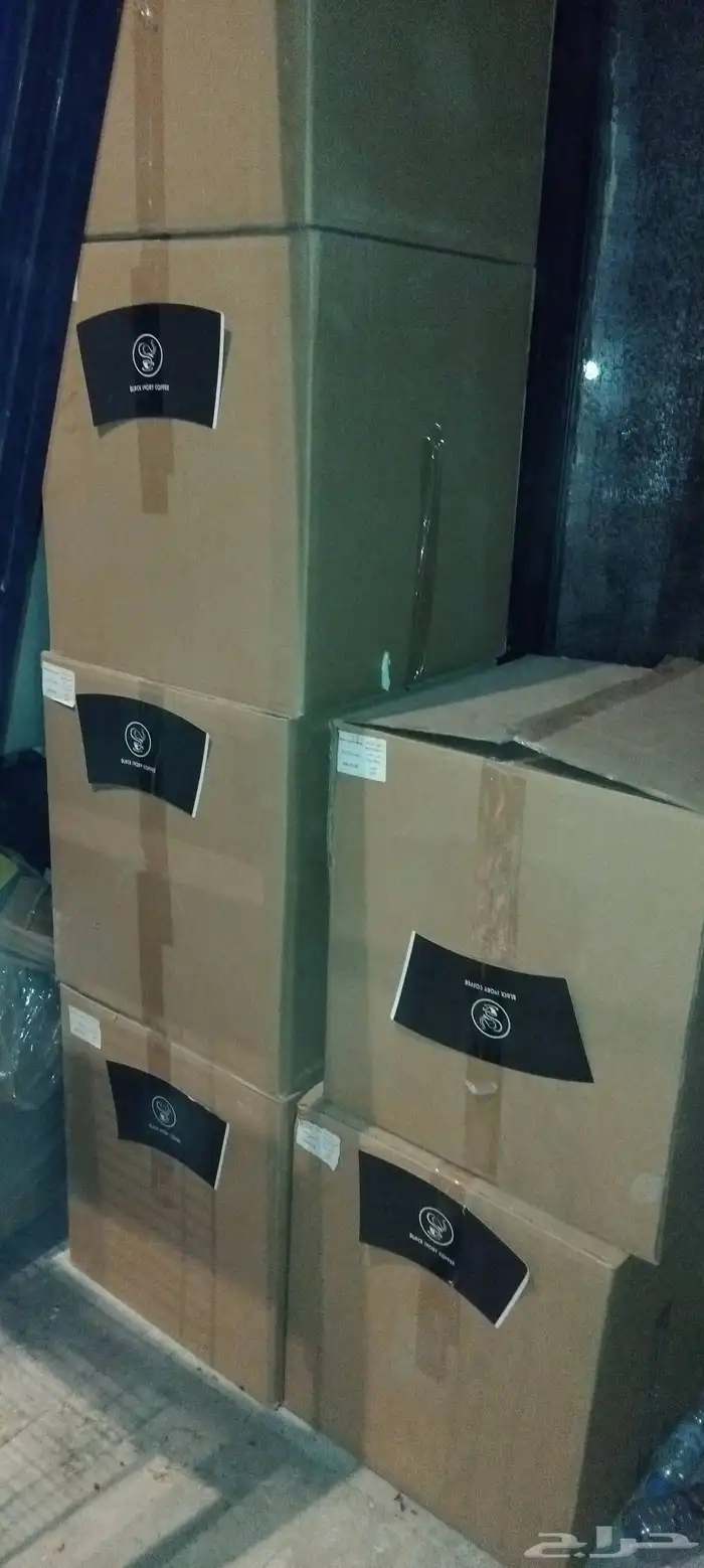 اكواب ورقيه للكافيهات عدد سبع كراتين كل كرتون 450 حبه 1