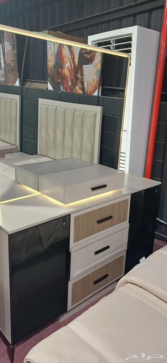 غرف نوم شباب سريرين غرف نوم شبابي سرير واحد جديده في الكرتون 5