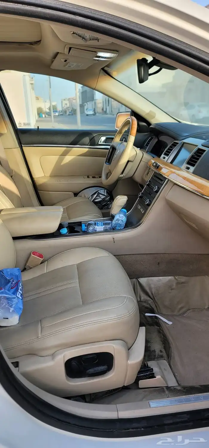 للبيع لينكولن mks 2009 11