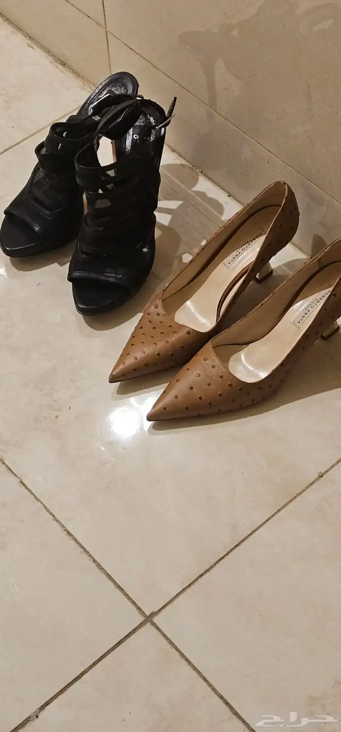 جزمات كعب للي يحتاجها بأي سعر 1