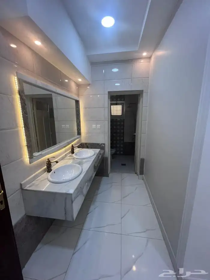 شقه مدخلين خلف فيلا اجار 3