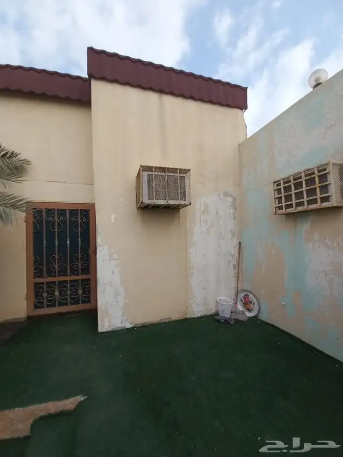 بيت للايجار او للبيع الدرب الكدره 18