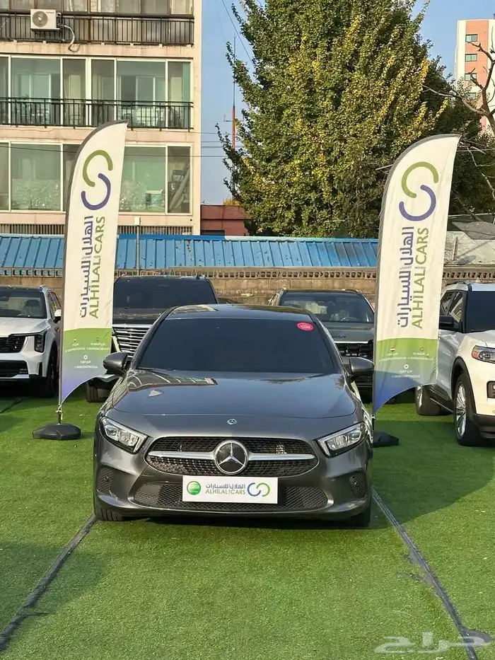 مرسيدس A220  تم التعاقد عليها بعمولة 1000ريال 0