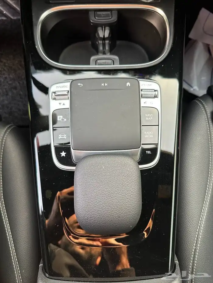 مرسيدس A220  تم التعاقد عليها بعمولة 1000ريال 13