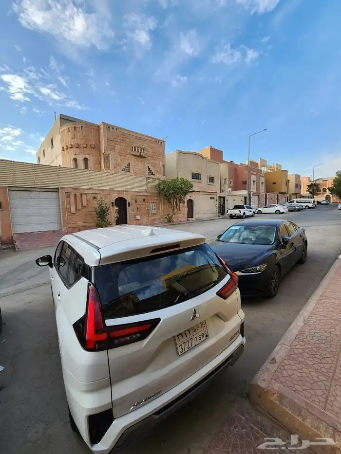 مستوبيشي اكسباندر 2023 3