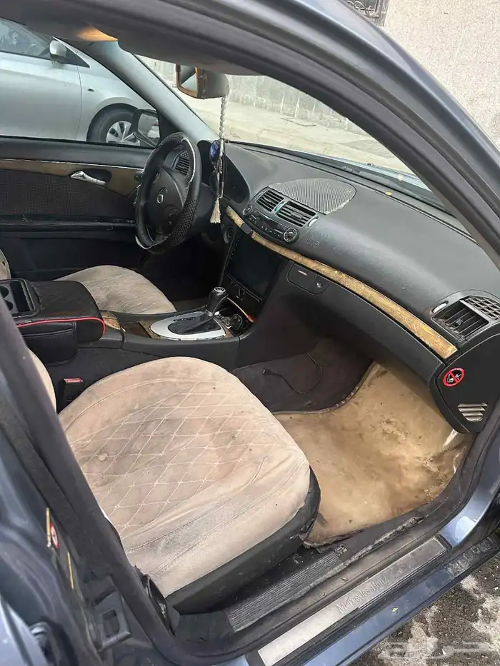 مرسيدس e240 موديل 2004استماره جديد فحص منتهى 6سلند 8