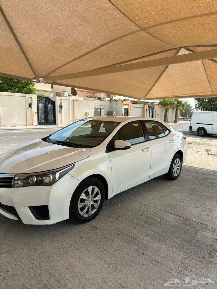 السلام عليكم ورحمه الله وبركاته لعرض لكم سياره كورلا 201 5