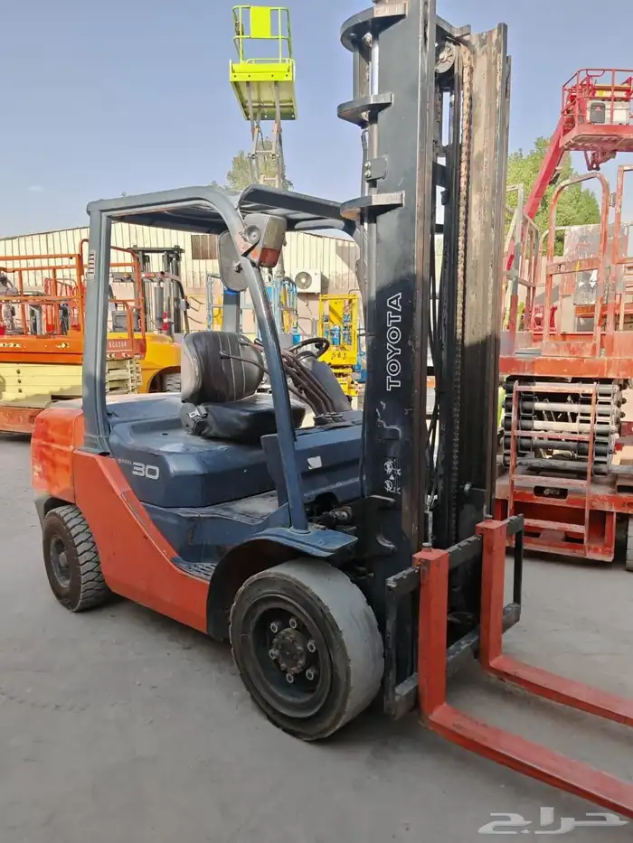 رافعات للايجار 6