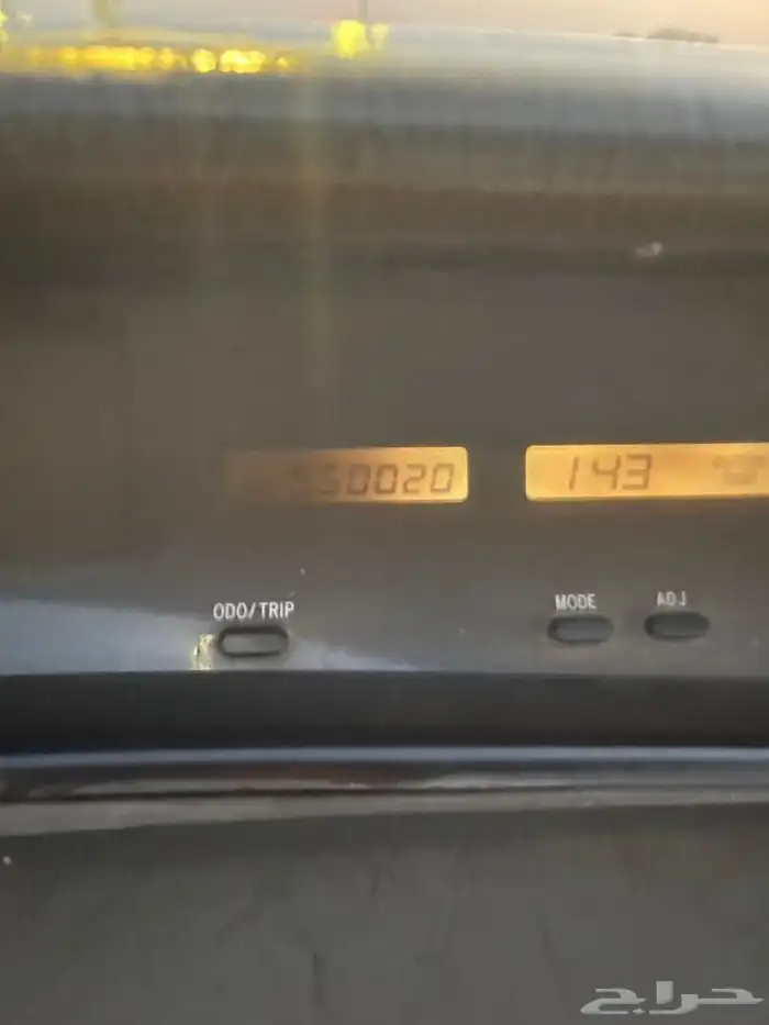 للبيع افالون موديل2003 5