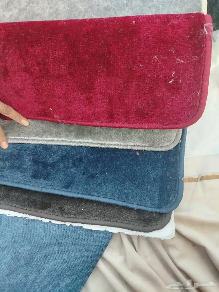 موكيت تركي وطني اماراتي ومشمع على شكل بركي بلاط مكاتب 50ف50 4