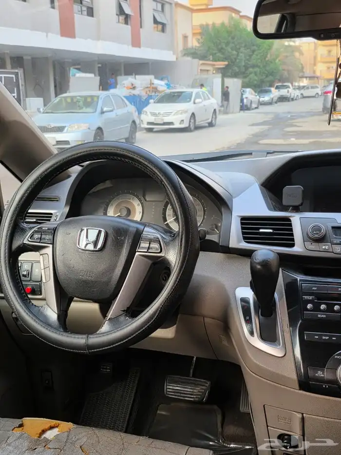 سيارة هوندا أوديسي 2011 4