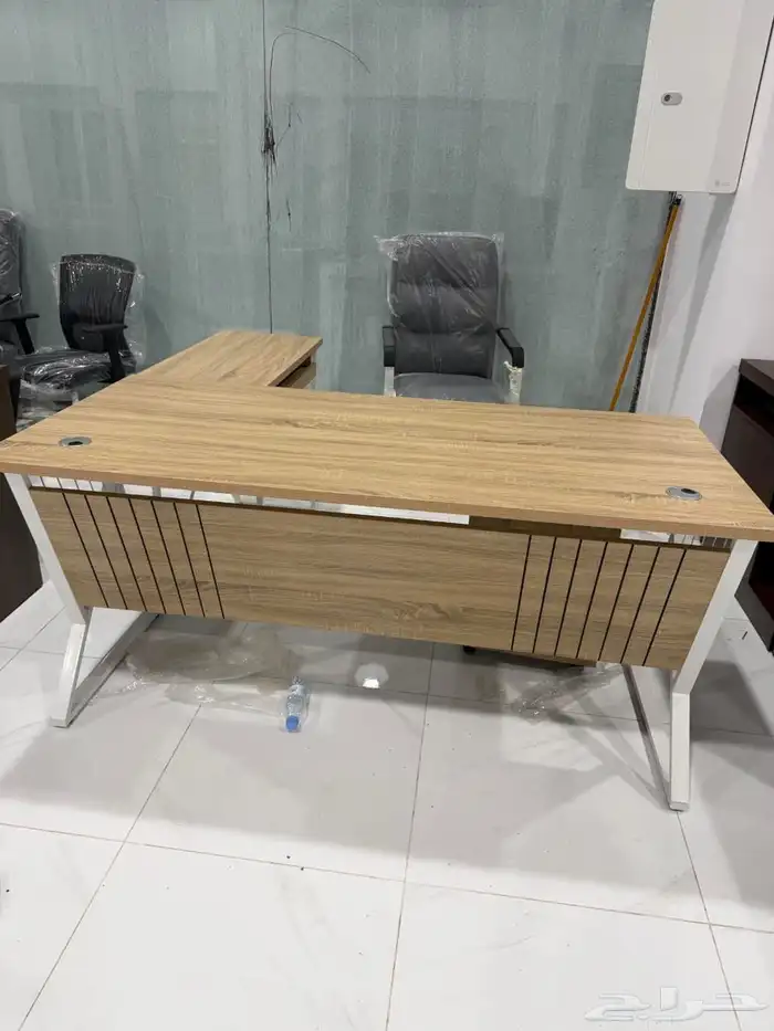 مجموعة مكاتب خشبية كاملة للمكاتب الإدارية 34