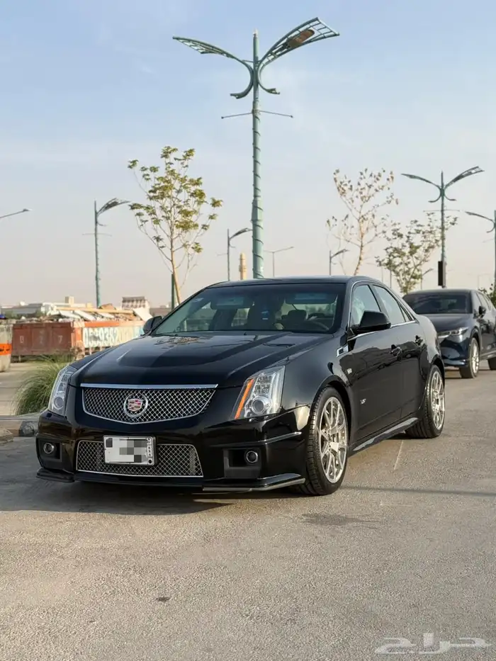 CTS-V 2012 Sedan 2