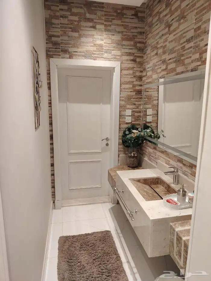 فيلا فاخرة للبيع بموقع مميز ومواصفات استثنائية 10