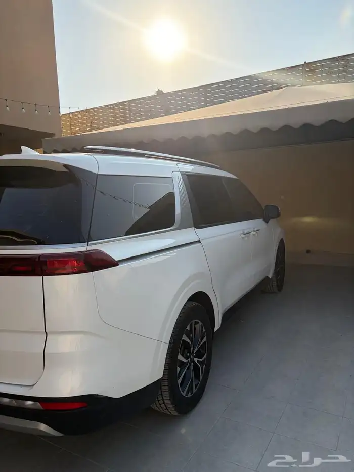 كيا كرنفال 2021 ديزل 13