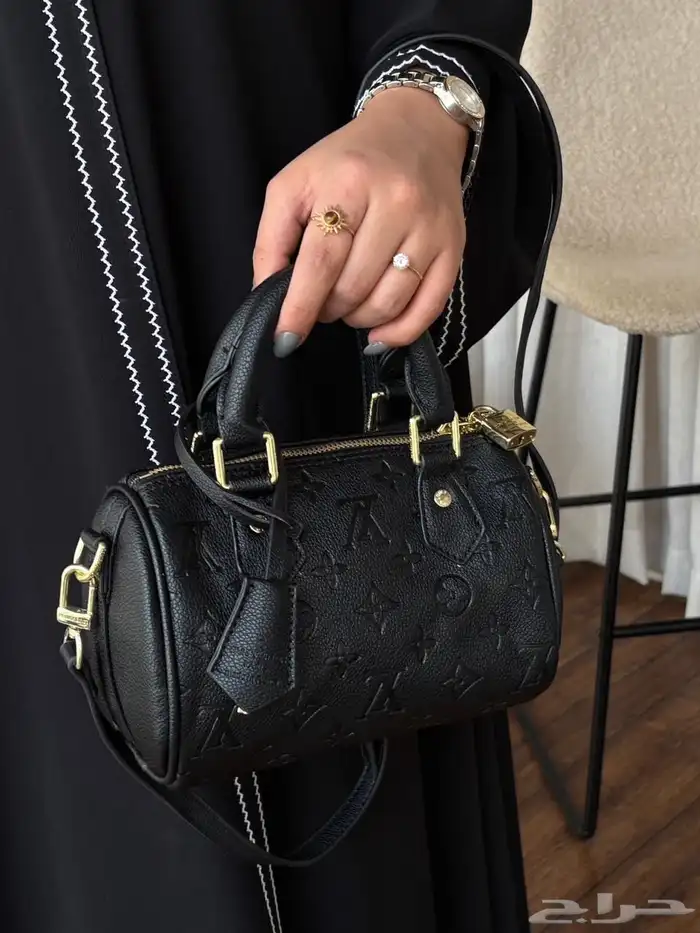 شنط لويس فيتون ماستر 5