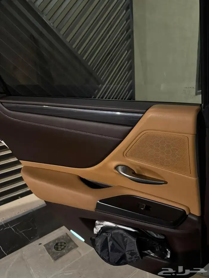 لكزس 2021 نظيف وممشى قليل 45