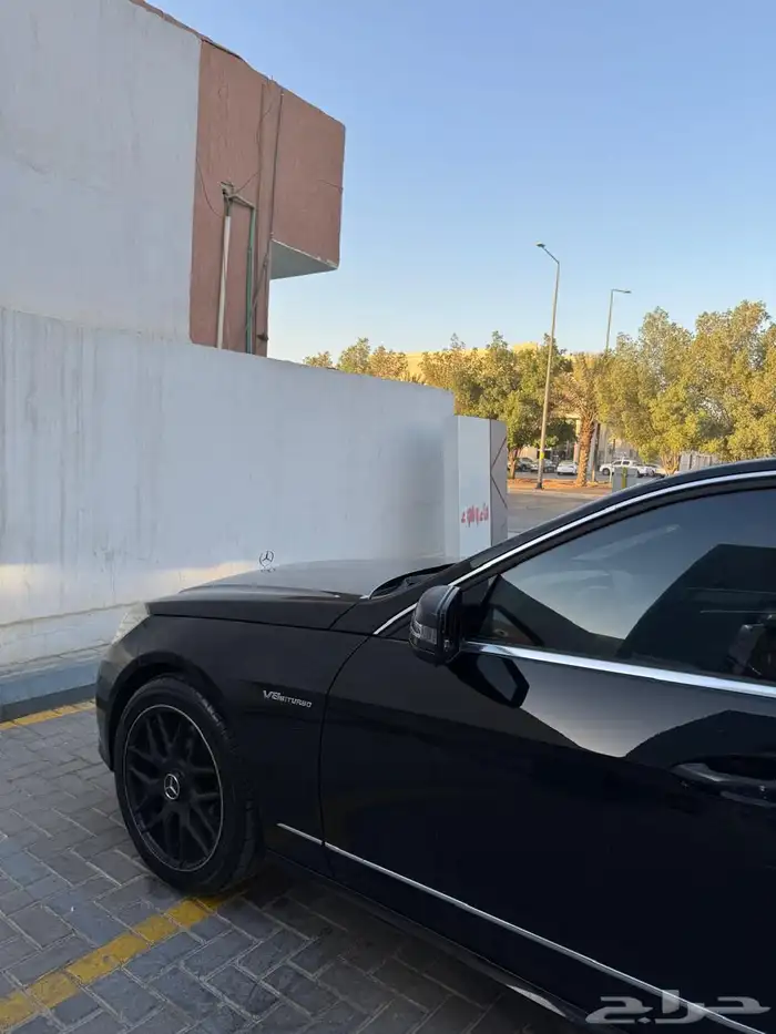 مرسيدس 300 E 5