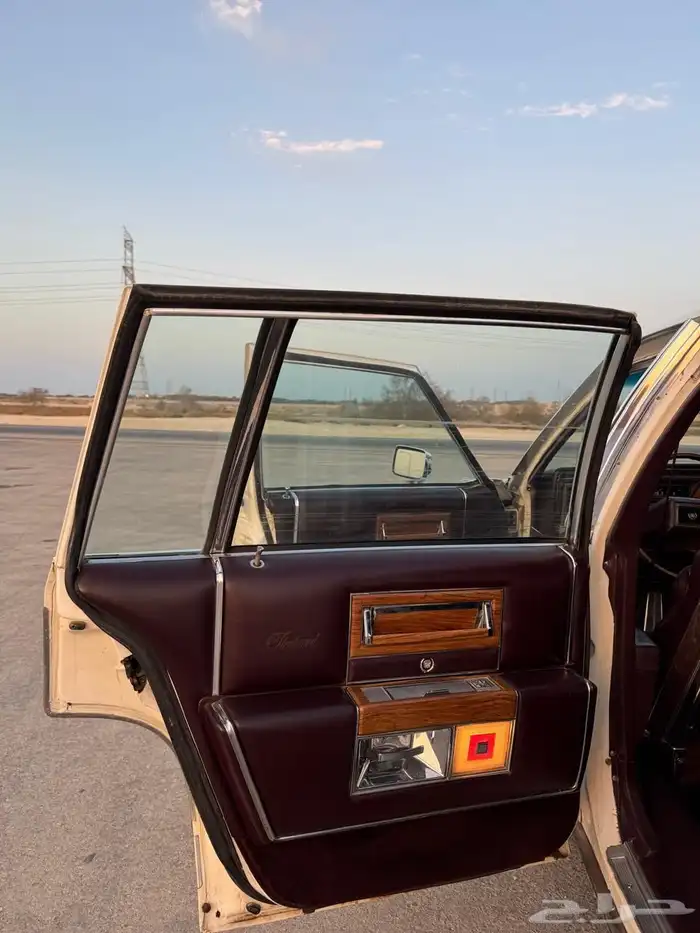 للبيع كدلك بروقهام فليتوويد دي إلنجانس 1981 25